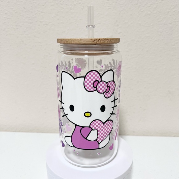 Hello Kitty Hearts and Flowers Handmade Libbey Glass Cup - Picture 5 of 5